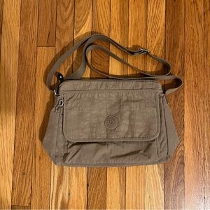 Kipling Like New Tan khaki Aisling Crossbody Bag 10x9x4 inches
